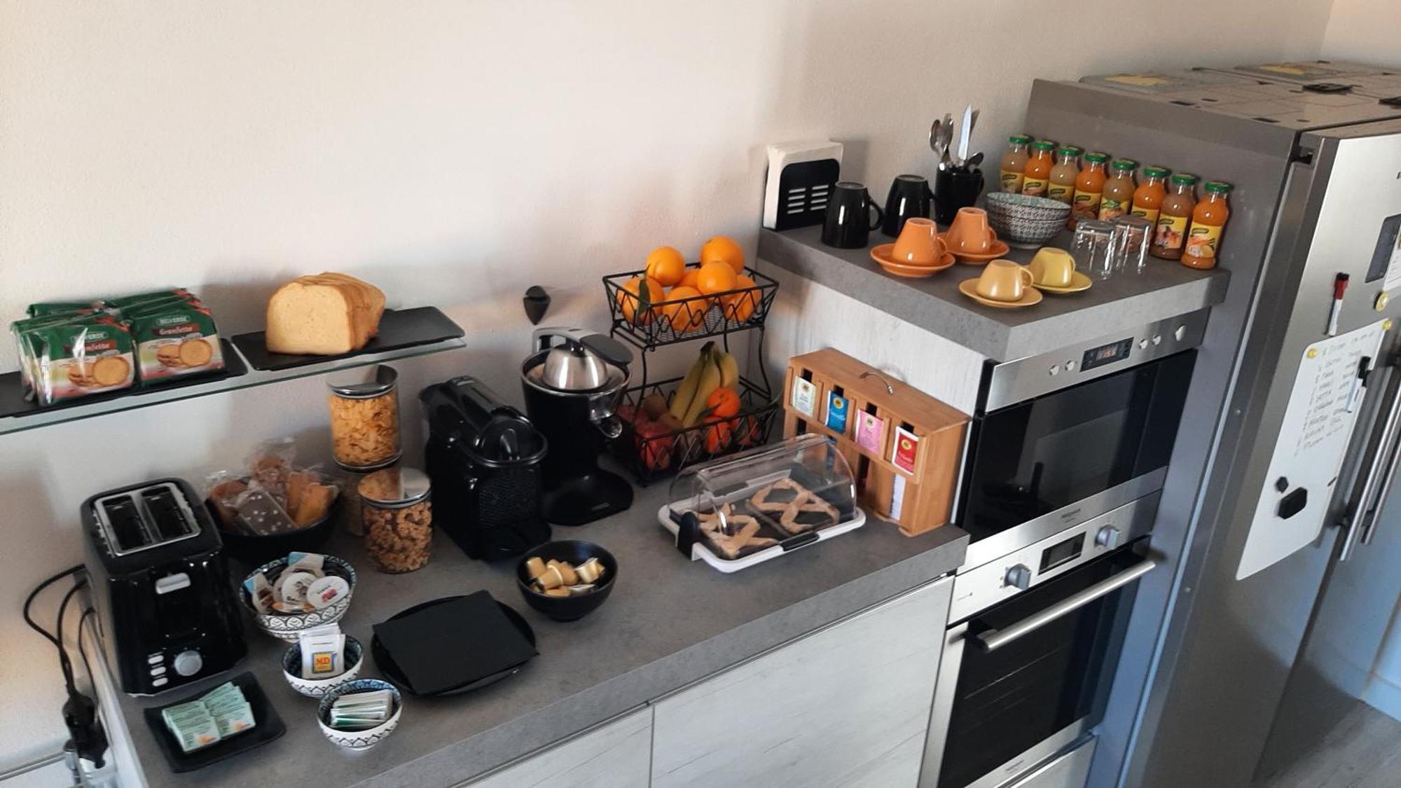 Casa Rosy - Stanza Privata Con Bagno Esclusivo E Parcheggio Gratuito Apartment Порто Торес Екстериор снимка